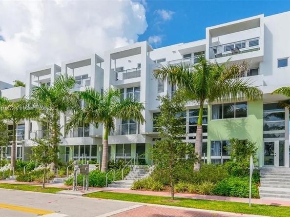 89 N Shore Dr, Miami Beach FL 33141