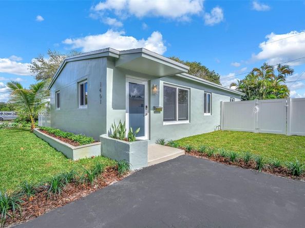 1401 N 70th Ter, Hollywood FL 33024