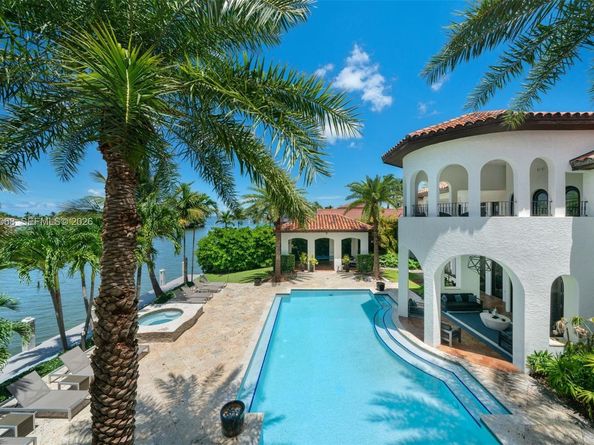 1201 NE 83rd St, Miami FL 33138