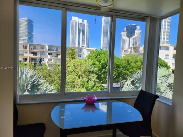 250 180th Dr 301, Sunny Isles Beach FL 33160