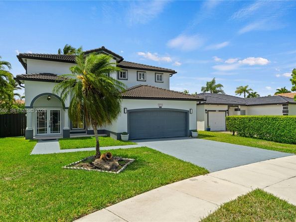 9576 SW 162nd Path, Miami FL 33196
