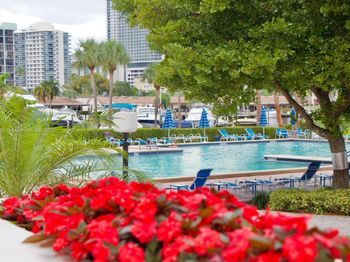 500 Three Islands Blvd