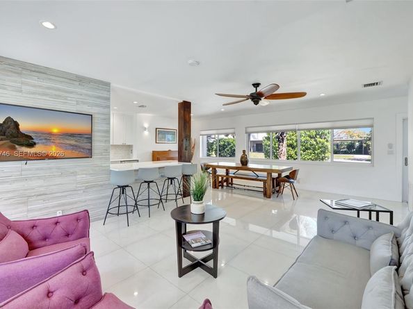 2506 NE 30th St, Fort Lauderdale FL 33306