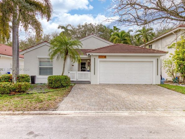 3464 SW 51st St, Hollywood FL 33312