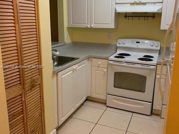 1300 NE 109th St 202, Miami FL 33161