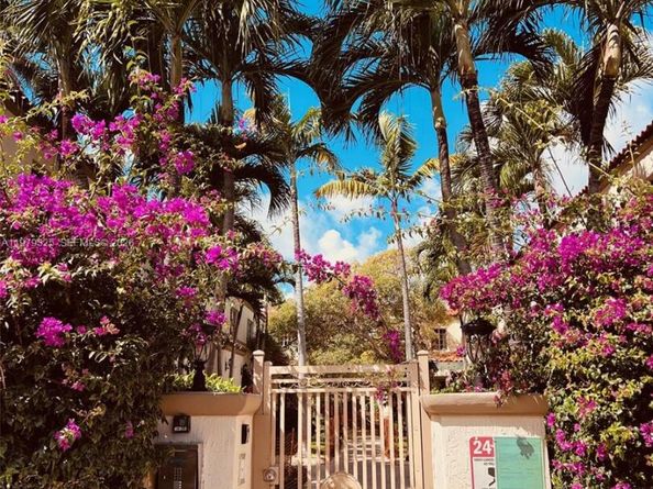 1500 Pennsylvania Ave 9A, Miami Beach FL 33139