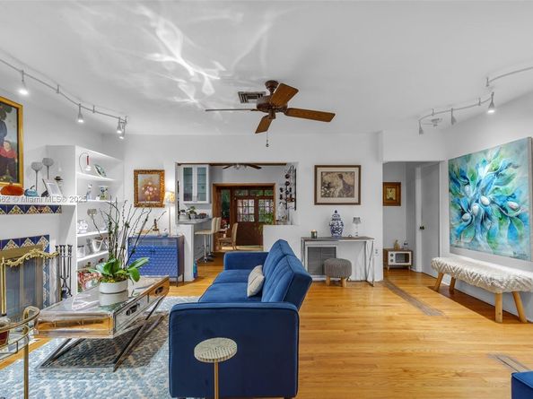 3600 SW 1st Ave, Miami FL 33145