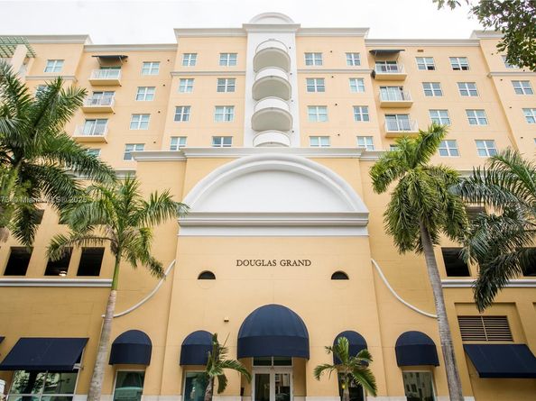 50 Menores Ave 732, Coral Gables FL 33134