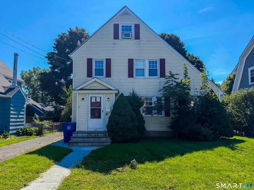 45 Queens Avenue, Stratford CT 06614