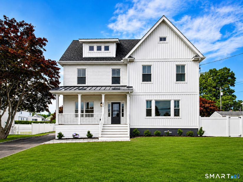 694 Jennings Road, Fairfield CT 06824