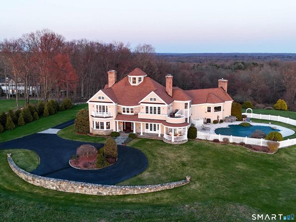 7 Long Meadow Lane, Redding CT 06896