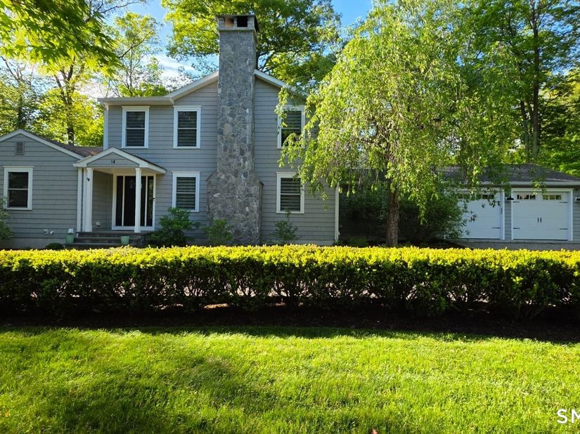 14 Fullmar Lane, Norwalk CT 06850