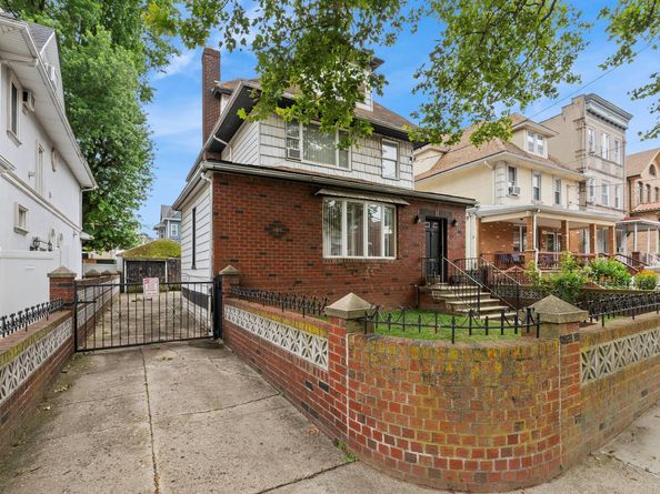 1346 73rd Street, Brooklyn NY 11228