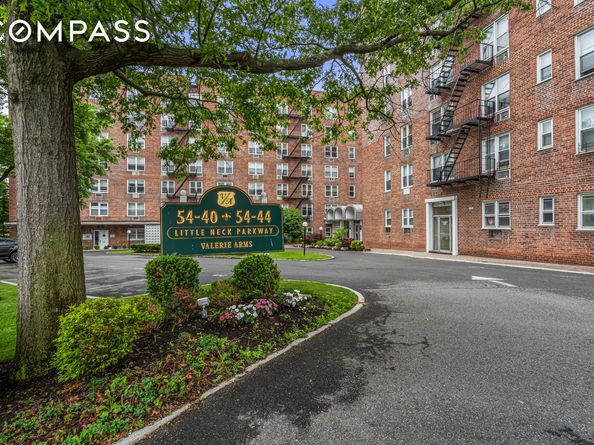 54-44 Little Neck Parkway 5G, Queens NY 11362