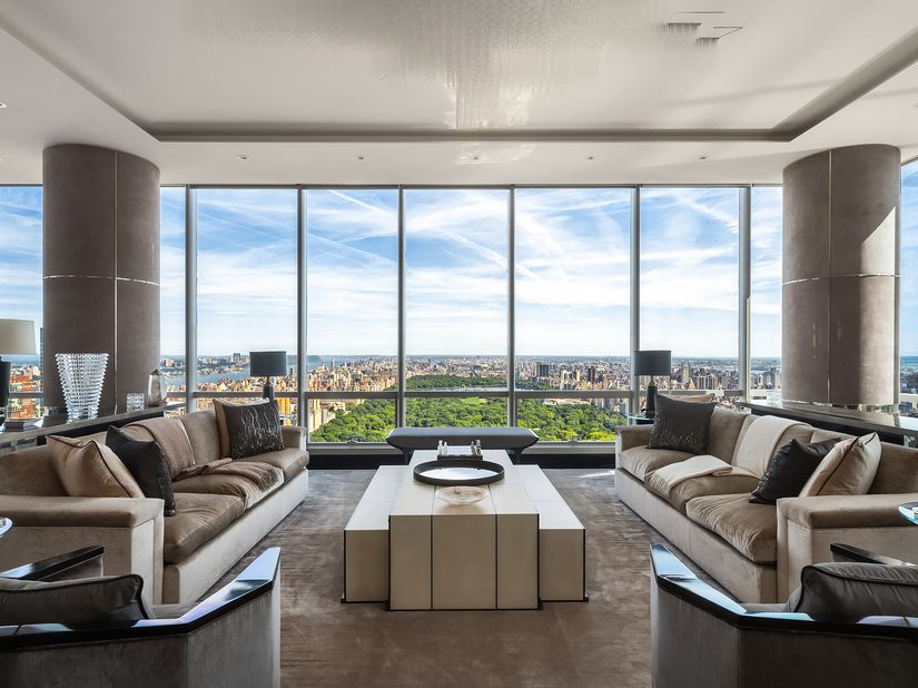 157 West 57th Street 64, New York NY 10019
