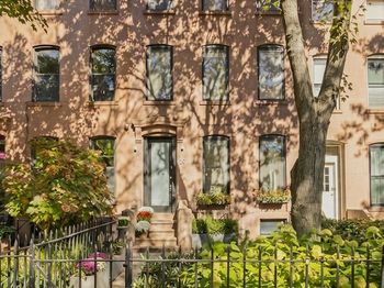 29 2nd Street