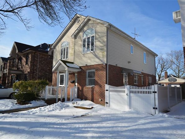 81-32 252nd Street, Queens NY 11426