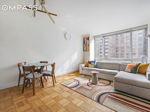 215-217 East 96th Street 26F, New York NY 10128