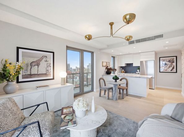 58-01 Queens Boulevard 6H, Queens NY 11377