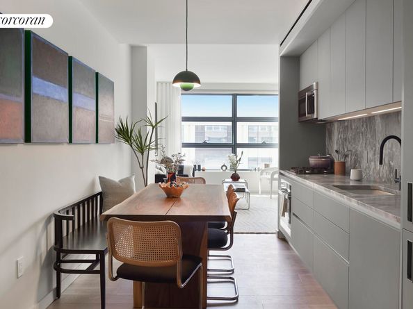 547 West 47th Street 101, New York NY 10036