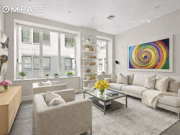 416 West 52nd Street TH205, New York NY 10019