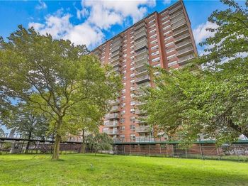 2475 West 16th Street