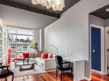 121 East 23rd Street