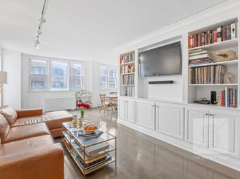 201 East 36th Street