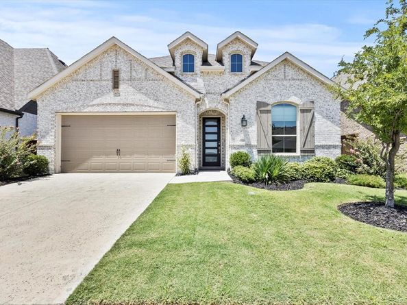 1509  Windflower Drive , Aubrey Texas 76227