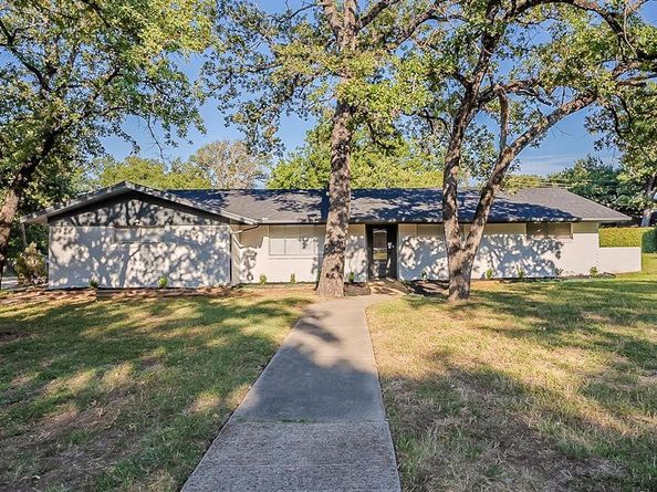 1728  Provine Street , Fort Worth Texas 76103