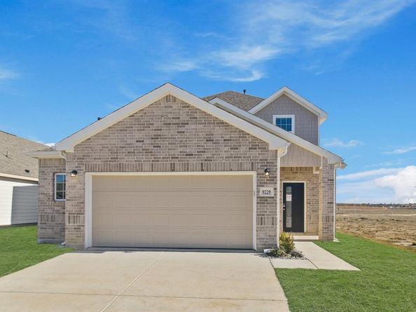 9229  Union Pacific Drive , Fort Worth Texas 76036