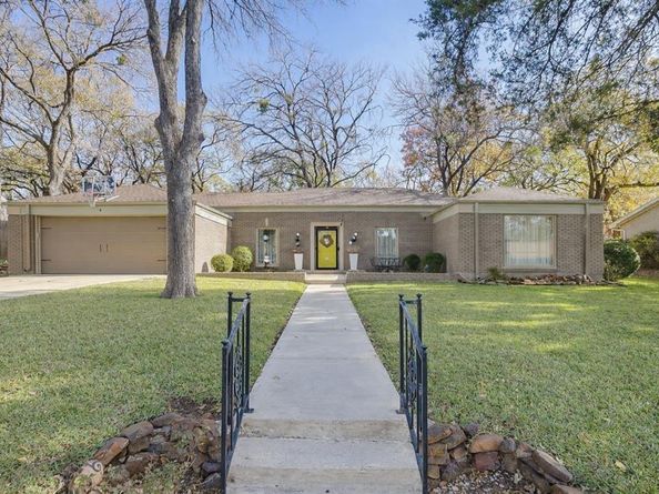 1705  Watson Street , Fort Worth Texas 76103