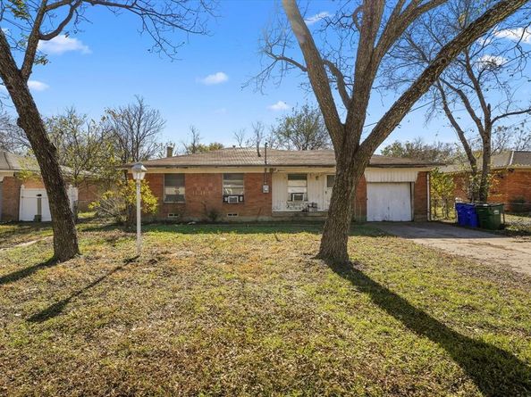 12924  Mitchell Drive , Balch Springs Texas 75180