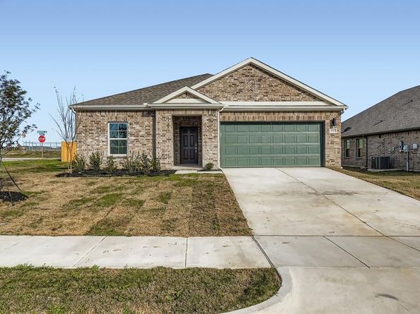 1045  Verde Valley Lane , Crowley Texas 76036