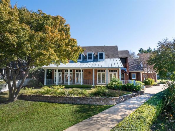 23  Lakeway Drive , Heath Texas 75032