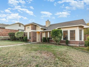 2725  Phillips Drive 