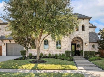 1400  Cypress Creek Way 