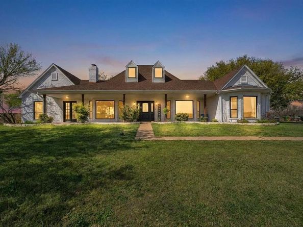 823  Frenchtown Road , Argyle Texas 76226