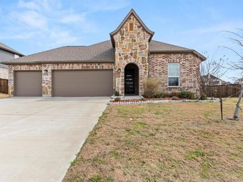 5823  Heatherwood Loop 