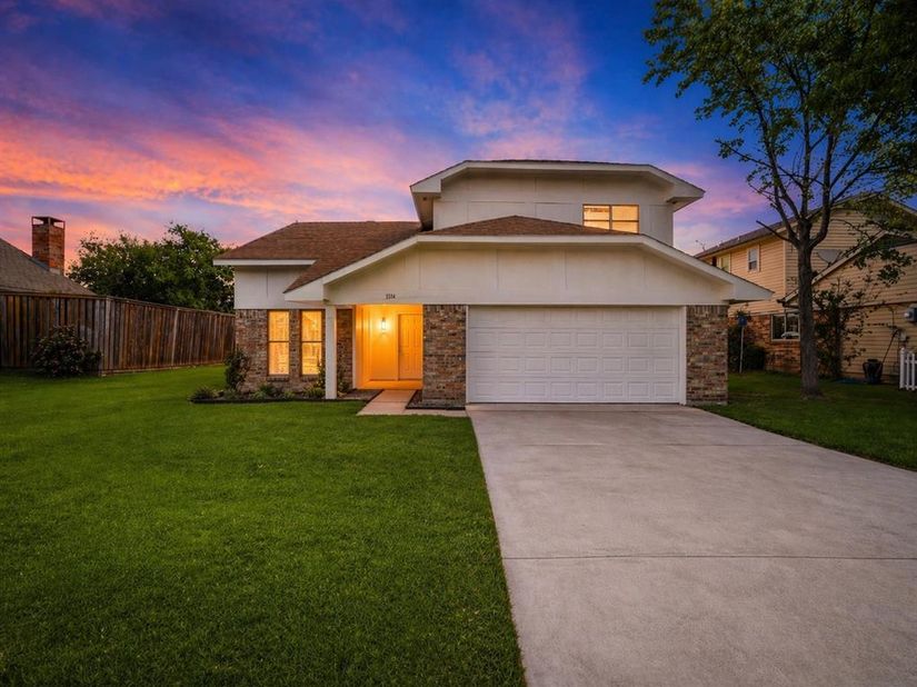 5514  Round Rock Street , Garland Texas 75044