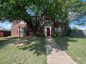 704  Inglewood Trail 
