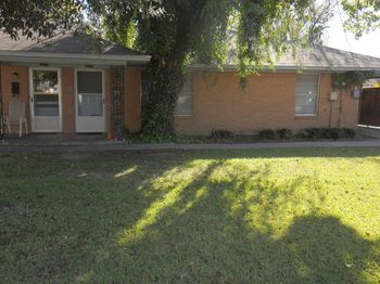 1011  Crescent Street 