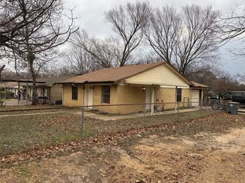 2246  Denmark Street 