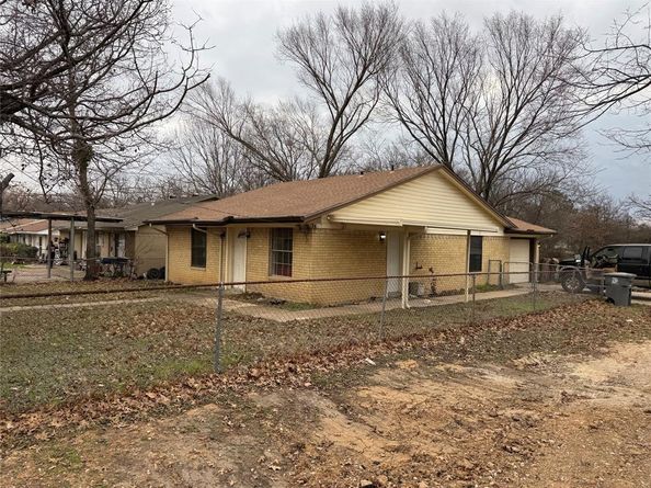 2246  Denmark Street , Dallas Texas 75253