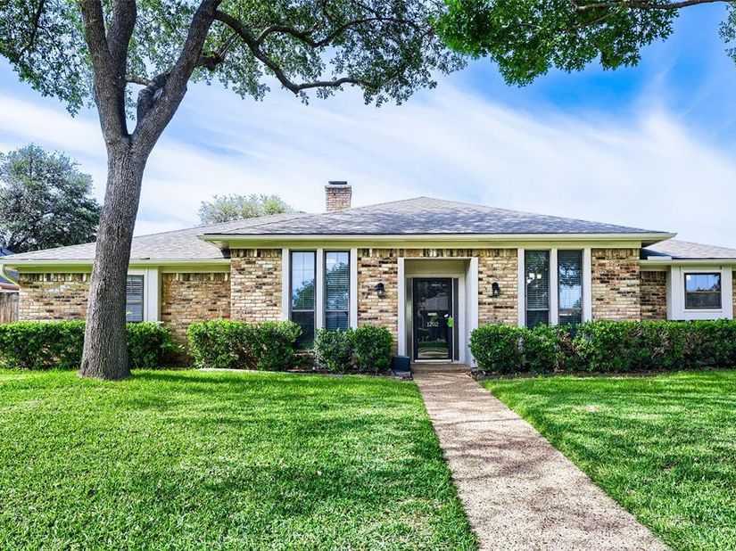 1202 E Berkeley Drive , Richardson Texas 75081