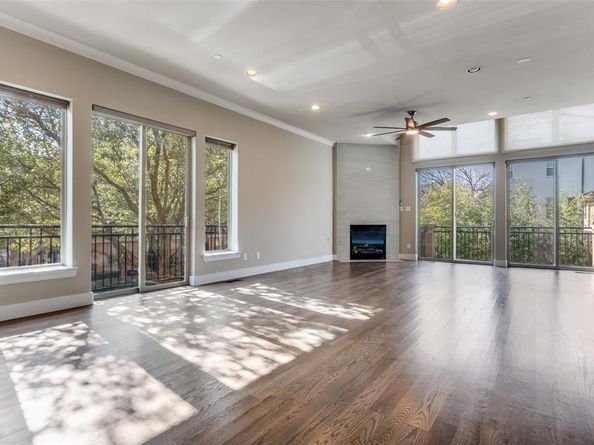 6333  Richmond Avenue  A, Dallas Texas 75214