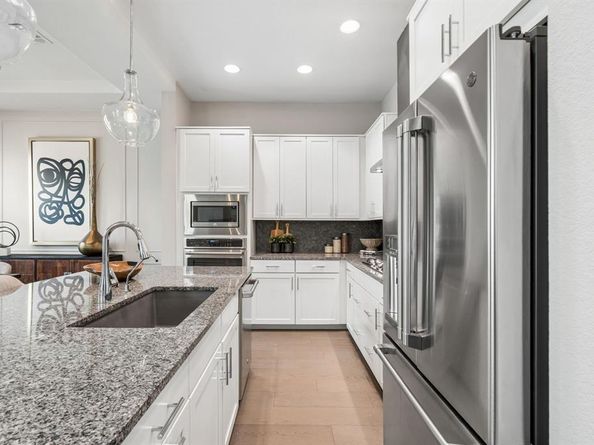 1163  Manacor Lane , Dallas Texas 75212
