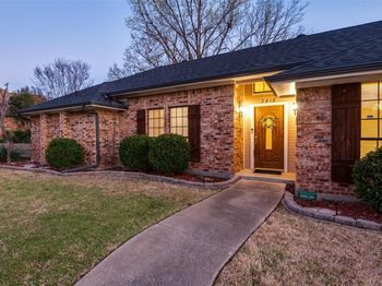 2418  Vista Glen Lane 