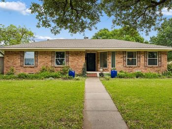 800 N Floyd Road 