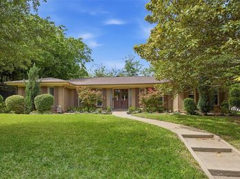 1700  Saxony Road 